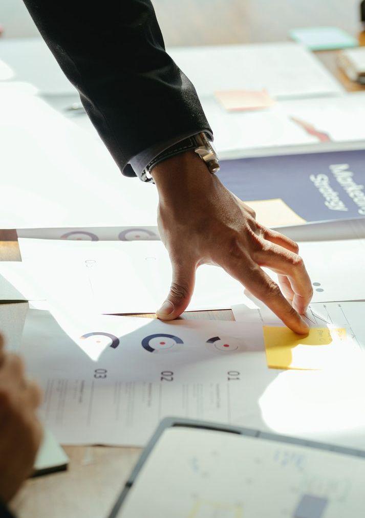 Investor Pitch Decks & Enterprise Company Profiles — Investor Collateral architectural execution