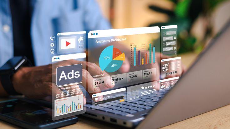 B2B Paid Advertising Strategy: Maximizing ROAS Across Google, LinkedIn & Meta Ads